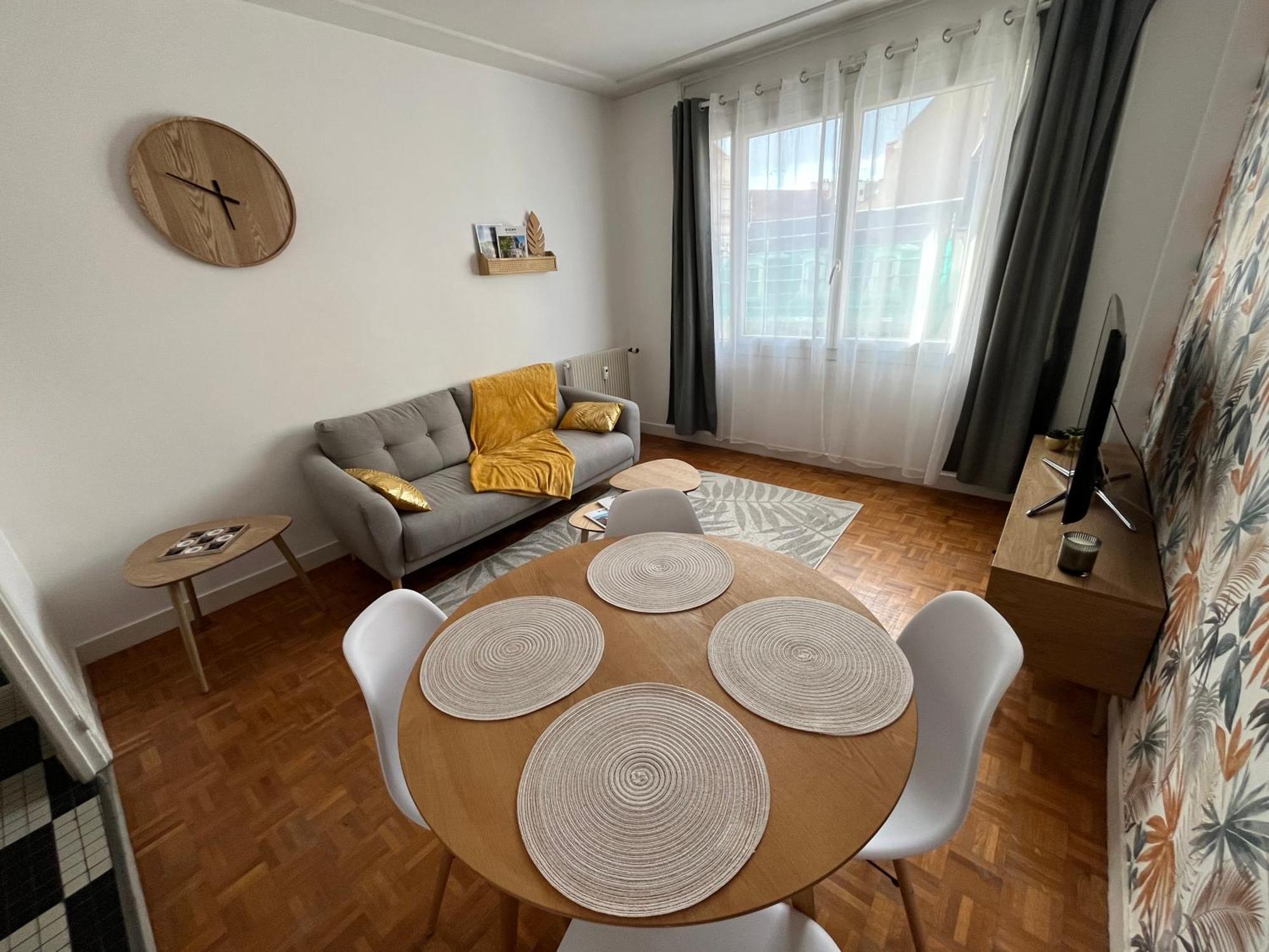 Appartement Vichy Centre Exterior photo